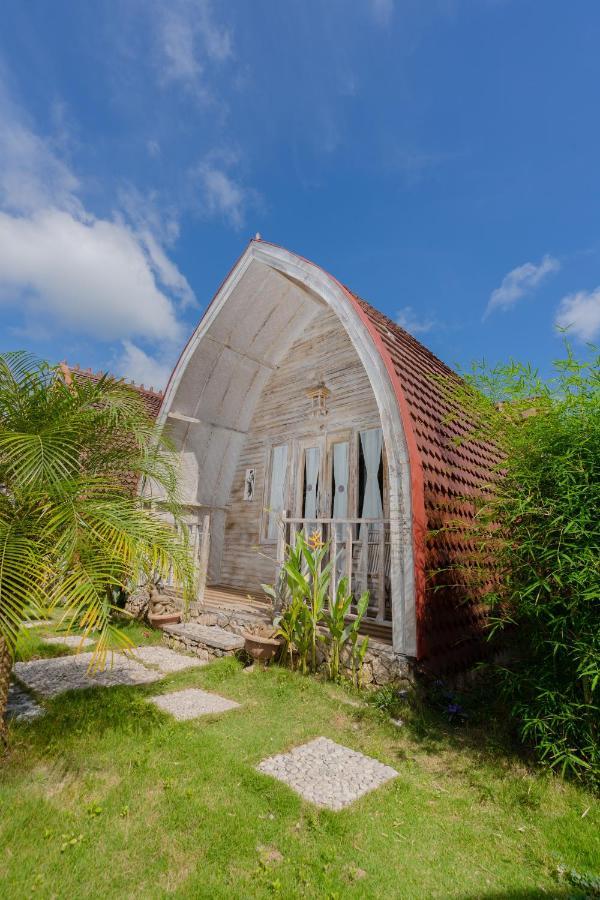 The Mel Huts Otel Batununggul Dış mekan fotoğraf