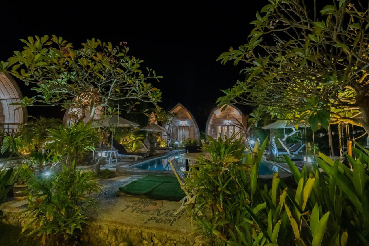 The Mel Huts Otel Batununggul Dış mekan fotoğraf